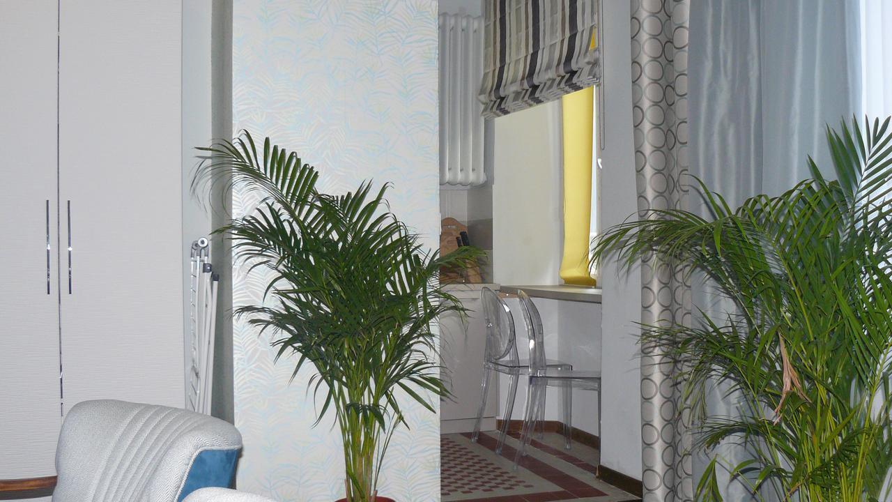 Apartament Chmielna Appartamento Varsavia Esterno foto