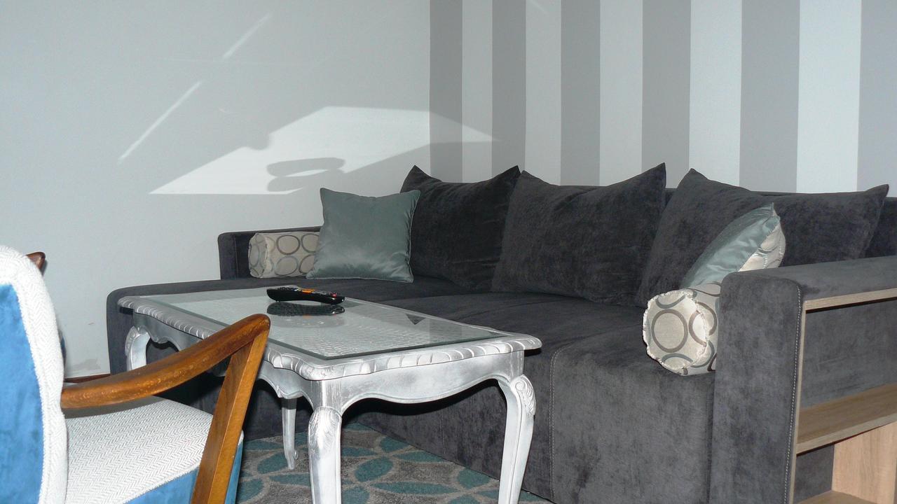 Apartament Chmielna Appartamento Varsavia Esterno foto